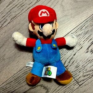 Mini super Mario plush toy